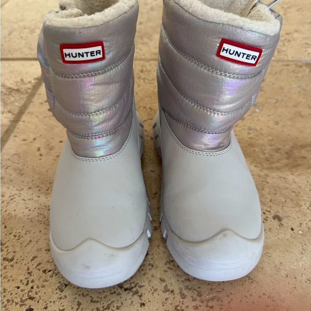 Hunter Iridescent Silver & White Insulated Snow Boots